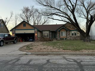 1835 N Holland Ln, Wichita, KS 67212