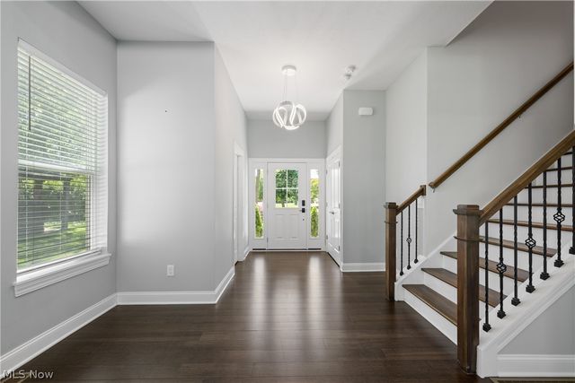 3675 Washington Park Boulevard, Newburgh Heights, OH 44105