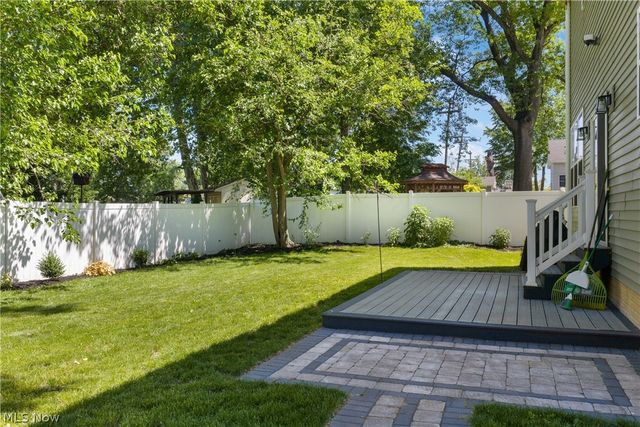 3675 Washington Park Boulevard, Newburgh Heights, OH 44105