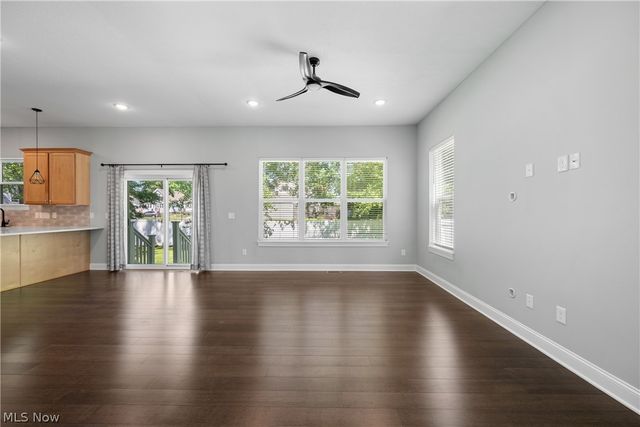 3675 Washington Park Boulevard, Newburgh Heights, OH 44105