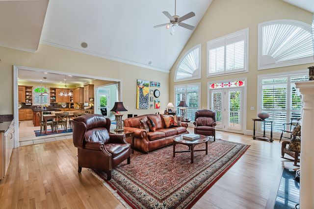 3158 Pignatelli Crescent, Mount Pleasant, SC 29466