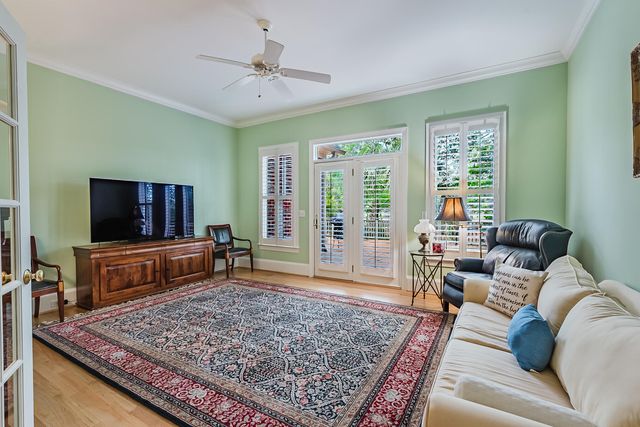 3158 Pignatelli Crescent, Mount Pleasant, SC 29466