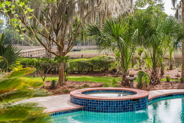3158 Pignatelli Crescent, Mount Pleasant, SC 29466