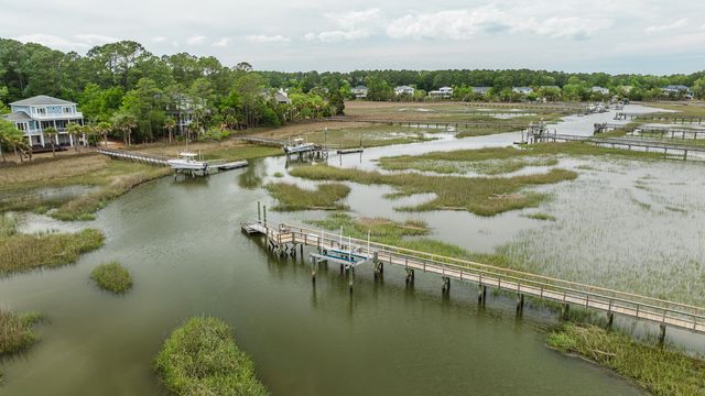 3158 Pignatelli Crescent, Mount Pleasant, SC 29466