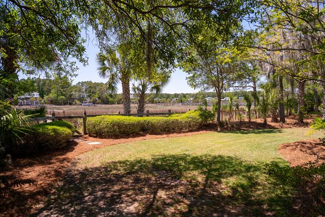 3158 Pignatelli Crescent, Mount Pleasant, SC 29466