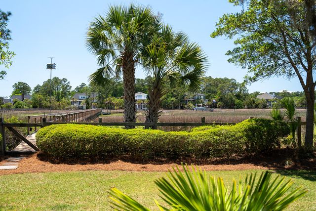 3158 Pignatelli Crescent, Mount Pleasant, SC 29466
