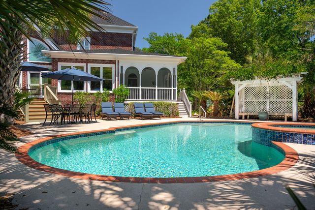3158 Pignatelli Crescent, Mount Pleasant, SC 29466