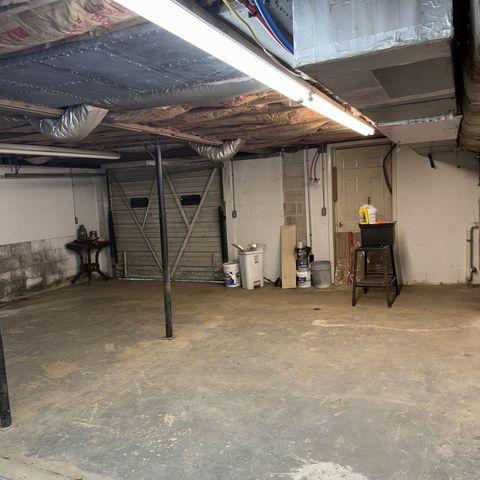2625 Wartrace Hwy, Whitleyville, TN 38588