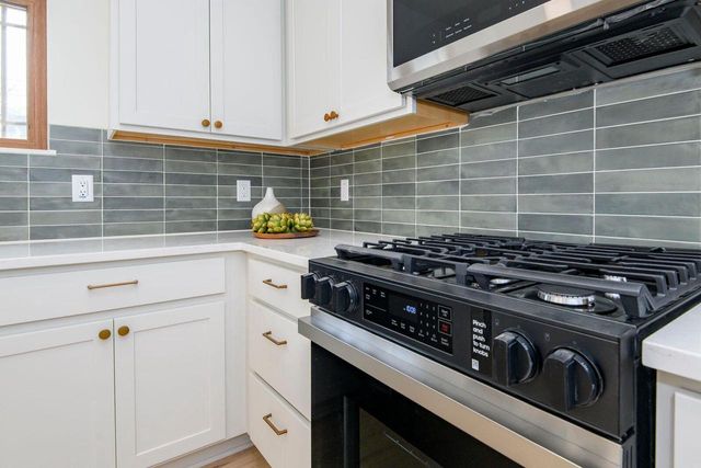 5821 W Wells STREET, Wauwatosa, WI 53213