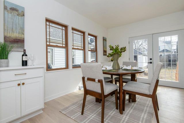 5821 W Wells STREET, Wauwatosa, WI 53213