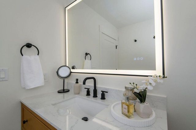 5821 W Wells STREET, Wauwatosa, WI 53213