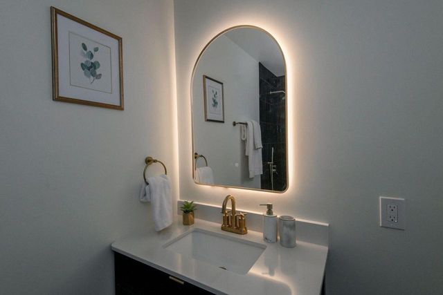 5821 W Wells STREET, Wauwatosa, WI 53213