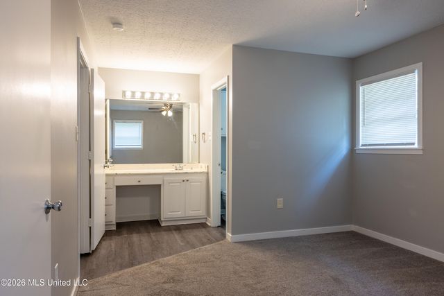 602 Pemberton Drive, Pearl, MS 39208