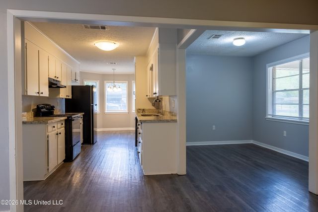 602 Pemberton Drive, Pearl, MS 39208