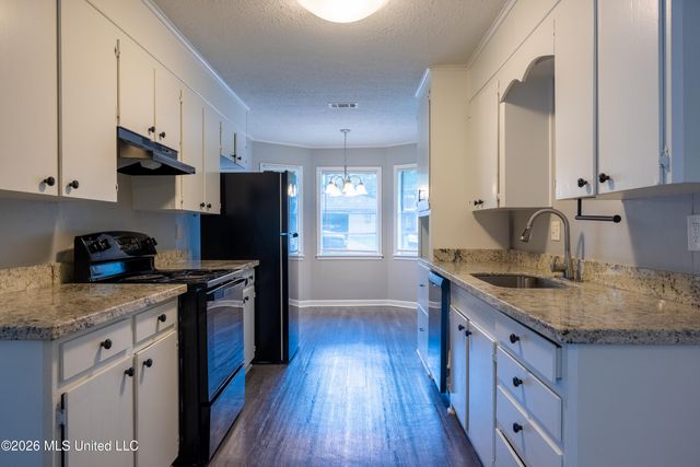 602 Pemberton Drive, Pearl, MS 39208