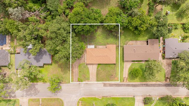 2504 Pounds Ave, Tyler, TX 75701
