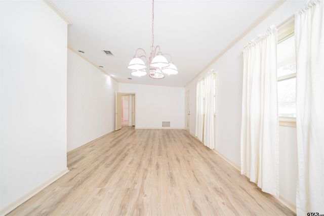 2504 Pounds Ave, Tyler, TX 75701