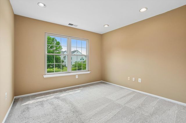 3891 NANLYN FARM CIR, Doylestown, PA 18902