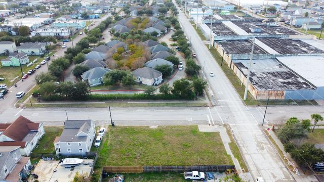 4017 Ball, Galveston, TX 77550