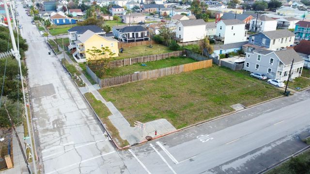 4017 Ball, Galveston, TX 77550