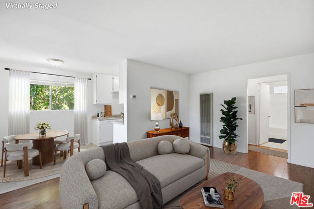 14551 Vose Street C, Van Nuys (los Angeles), CA 91405