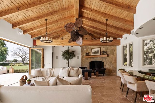 2370 N Refugio Road, Santa Ynez, CA 93460