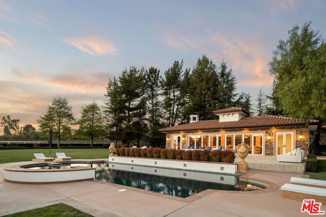 2370 N Refugio Road, Santa Ynez, CA 93460