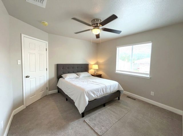 1633 Duet Drive, Dallas, TX 75241