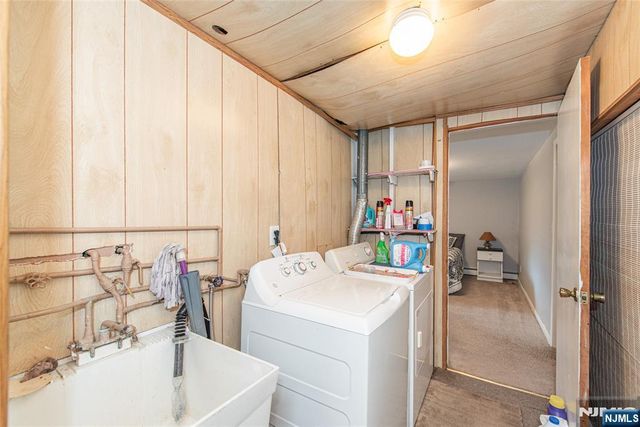 237 Skyline Lake Drive, Ringwood, NJ 07456