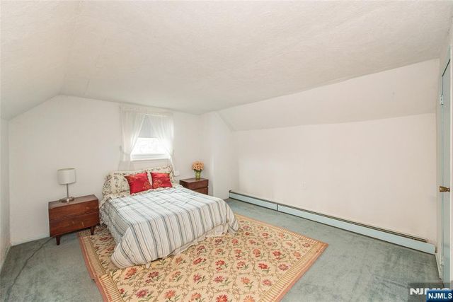 237 Skyline Lake Drive, Ringwood, NJ 07456