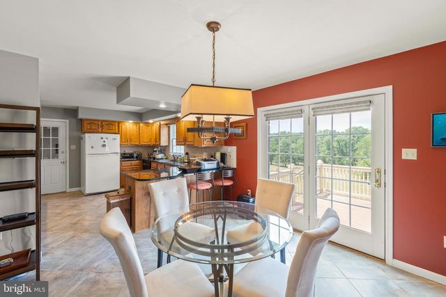 317 STRAWBERRY LN, Augusta, WV 26704