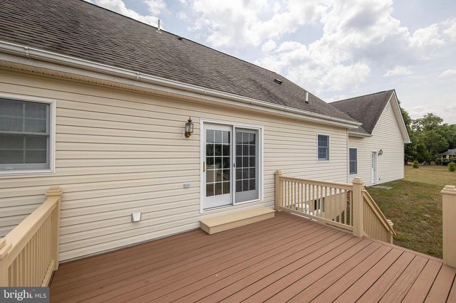 317 STRAWBERRY LN, Augusta, WV 26704