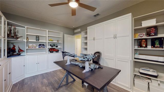 23543 STREAM AVENUE, Sorrento, FL 32776