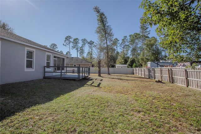 23543 STREAM AVENUE, Sorrento, FL 32776