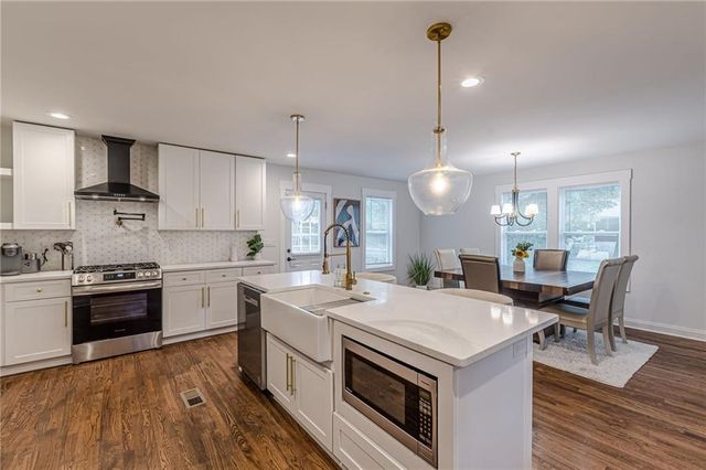 770 Waters SW Drive, Atlanta, GA 30310