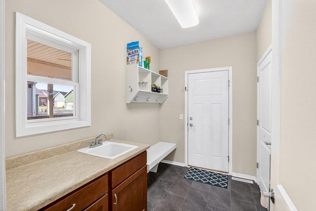 9420 Stoneywood Boulevard, Middleton, WI 53562