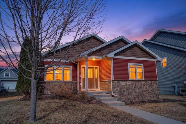9420 Stoneywood Boulevard, Middleton, WI 53562