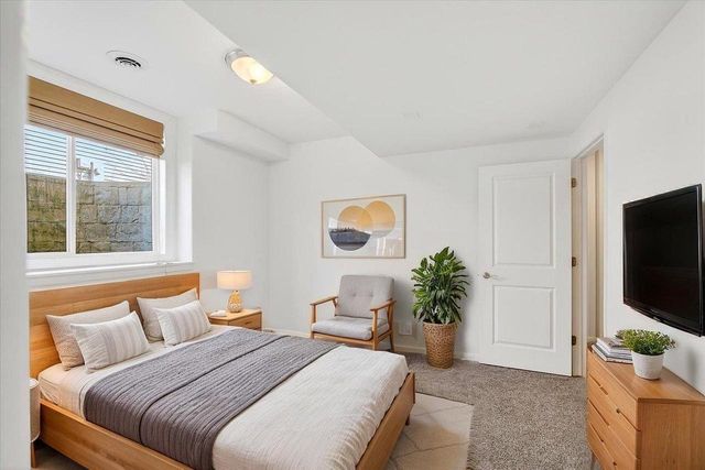 9420 Stoneywood Boulevard, Middleton, WI 53562