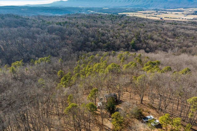 755 WILDWOOD LN, Shenandoah, VA 22849