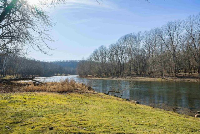 755 WILDWOOD LN, Shenandoah, VA 22849