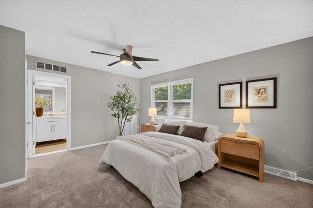129 Lincoln Place Drive, Des Moines, IA 50312