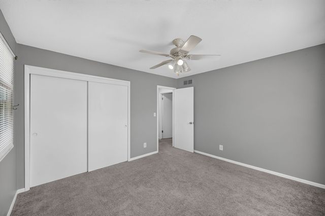 129 Lincoln Place Drive, Des Moines, IA 50312