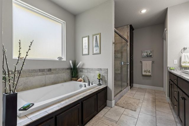 1 Embleton Drive, Bella Vista, AR 72714