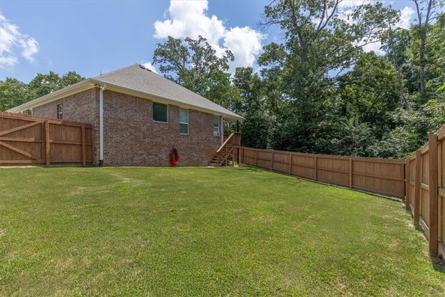 1 Embleton Drive, Bella Vista, AR 72714
