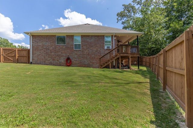 1 Embleton Drive, Bella Vista, AR 72714