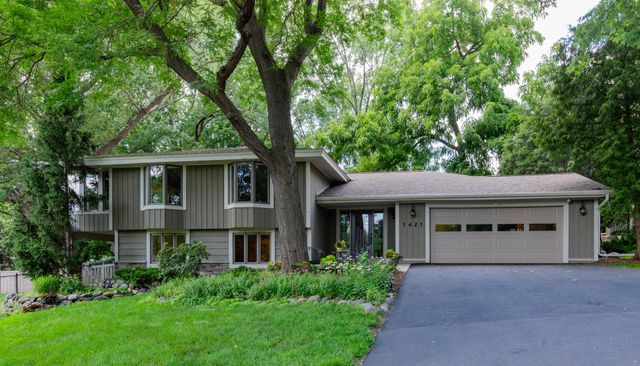 1421 Clement Street, Mendota Heights, MN 55118