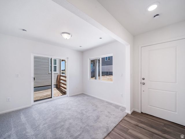 69 N JORDAN RIVER WAY, Saratoga Springs, UT 84045