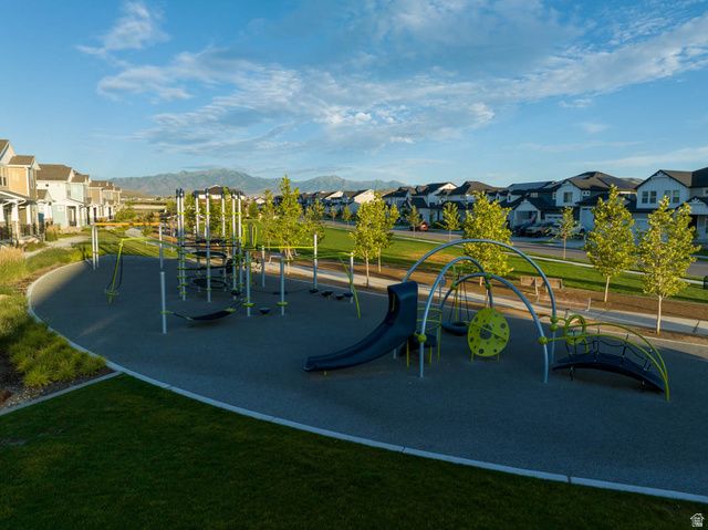69 N JORDAN RIVER WAY, Saratoga Springs, UT 84045