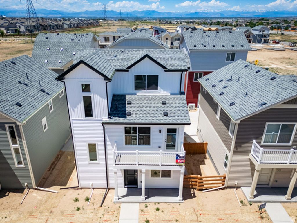 69 N JORDAN RIVER WAY, Saratoga Springs, UT 84045