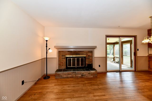 8340 Los Robles Road, Fishers, IN 46038